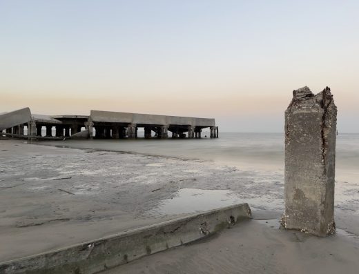 Khuwaisat beach