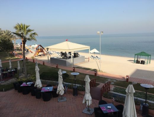 Mövenpick Beach